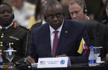 El representante de Estados Unidos, Lloyd J. Austin III, participa durante la XV Conferencia de Ministros de Defensa de las Américas, hoy en Brasilia (Brasil). (EFE)