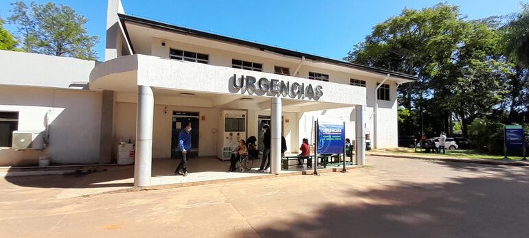 Por la falta de turnos para la atención con médicos especialistas, muchos pacientes son derivados al área de urgencias.