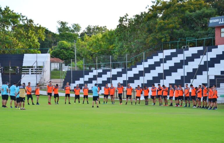 Deportivo Santaní es otro de los que se preparan para la Intermedia