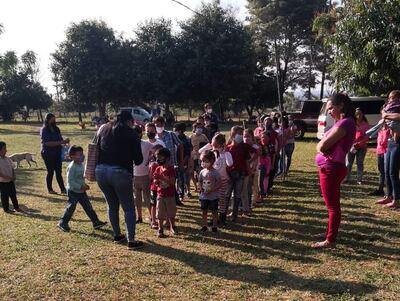 Homenajean a niños de escasos recursos en Carapeguá.