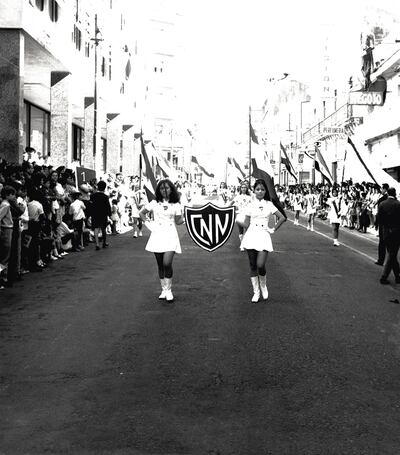 Álbum de los desfiles de antaño