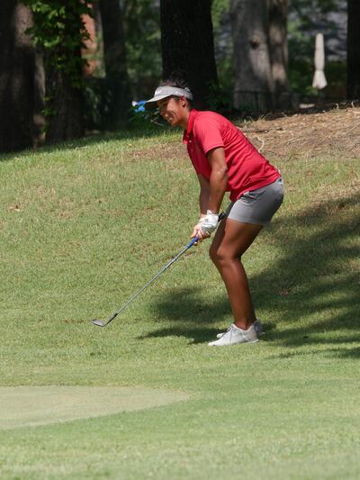 La golfista profesional paraguaya Sofía García en acción en el Texarkana Open  de Arkansas, Estados Unidos (Foto WAPT)