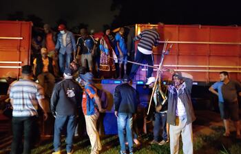 Un grupo proveniente del Chaco se sumó a comunidades de otros puntos del país que ya estaba aguardando en el sitio, donde harán un Aty Guasú.