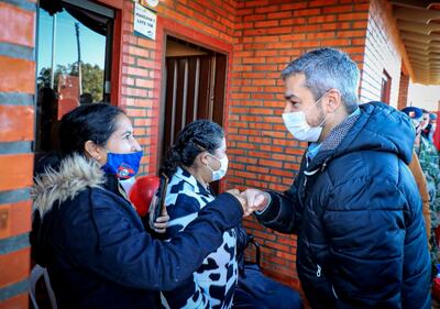 El presidente Mario Abdo ayer en la ciudad de  Ayolas.