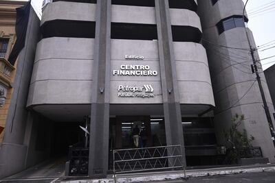 Petropar se niega a informar el listado de morosos y cuánto les debe.