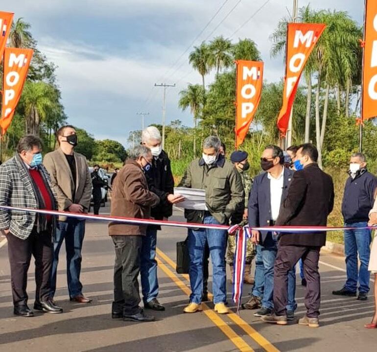 El presidente de la República, como lo hace normalmente los viernes, participó esta mañana de una jornada de gobierno, con recorrido en el Interior. En este caso, para inaugurar una obra pública.