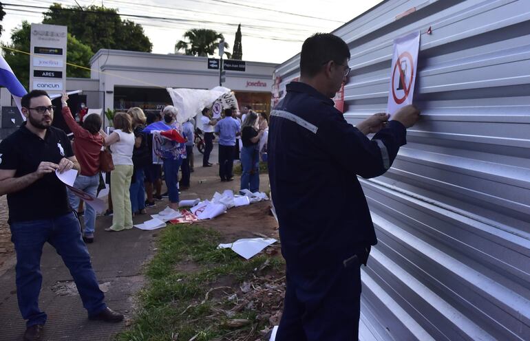 Vecinos de varios barrios se han posicionado en contra de la instalación de más estaciones de servicio cerca de sus hogares.