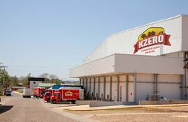 Kzero batió un récord histórico al ser el frigorífico con mayor exportación de pollos en un mes.