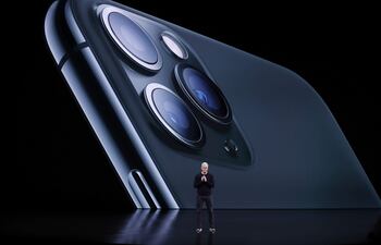 El Ceo de Apple, Tim Cook, anunció que ya viene el nuevo iPhone 13 vendrá equipado con nueva tecnología de comunicación por satélite