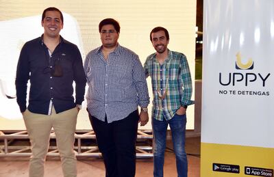 Tres jóvenes emprendedores apostaron por la tecnología para lanzarse al mundo de las aplicaciones, eligiendo la movilidad como modelo de negocio, para el beneficio de todos.