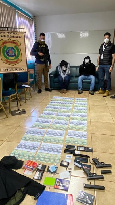 El jefe regional de Itapúa de la Senad fue detenido por presuntamente solicitar coima de US$ 50.000.