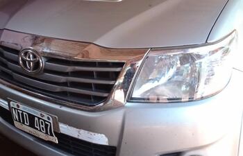 Cinco delincuentes ingresaron a una casa de San Pedro del Paraná para alzase con esta camioneta.