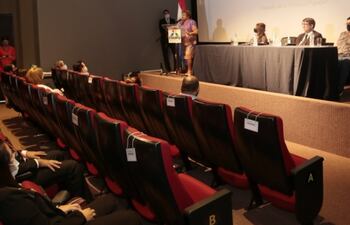 La presentación del plan de capacitación se realizó en el Centro de Recepción de Visitas de la Itaipú, en Hernandarias.