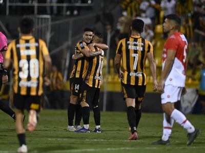 Guaraní es uno de los líderes del torneo Clausura.