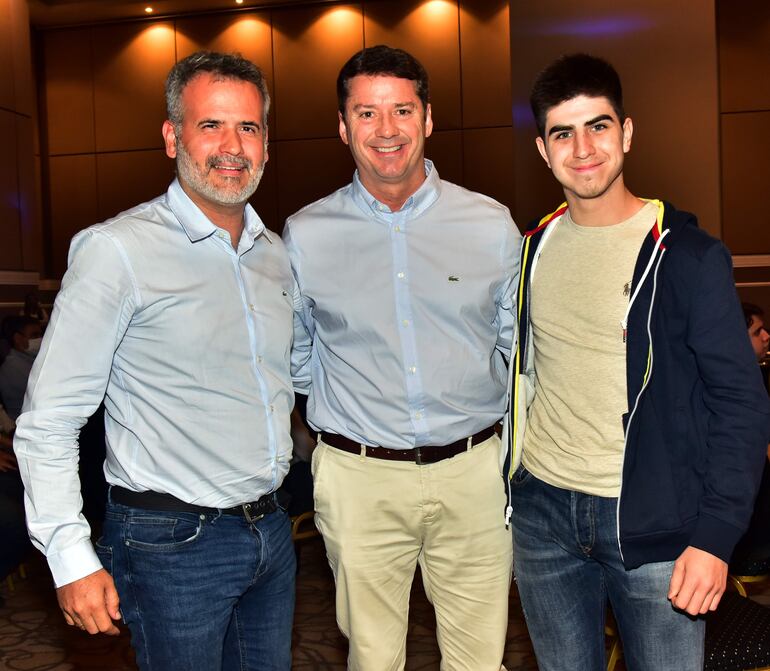 Augusto Jojot, David Prono y Miguel Vera.