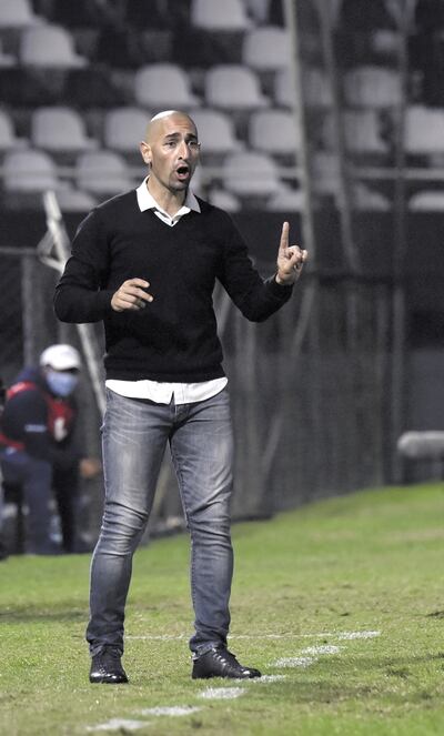 Sergio Daniel Orteman (42 años), entrenador uruguayo de Olimpia.