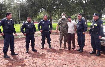 El supuesto feminicida fue capturado en la vía pública, en inmediaciones de su nueva vivienda.