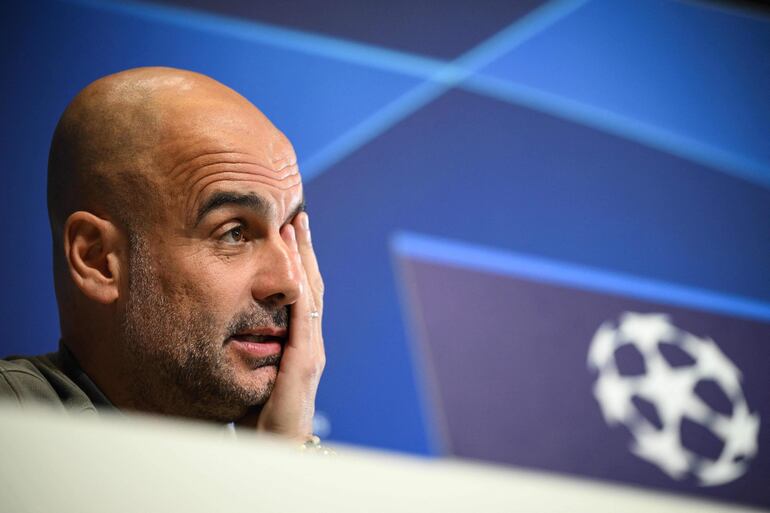 El español Pep Guardiola, entrenador del Manchester City, durante la conferencia de prensa previa al partido contra Real Madrid por la revancha de las semifinales de la Champions League.