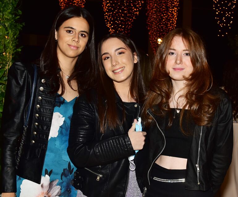 Sara Dellavedova, Bianca Jiménez y Alejandra Johnson.