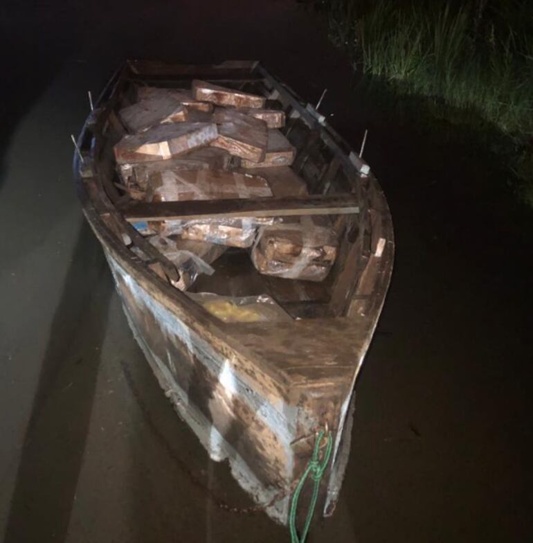 Incautan 600 kilos de pollos congelados, en Alto Paraná.