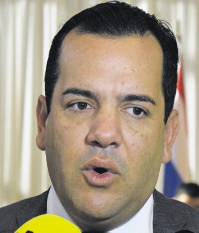El imputado senador Rodolfo Friedmann (ANR, Añetete) pide el desbloqueo de sus cuentas del BNF.