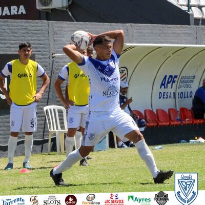 Walter Cabrera Cañiza (31 años) podría aparecer en la defensa del Sportivo Ameliano.