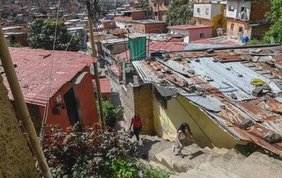 ONU alerta de muertes y censura en Venezuela, bajo el régimen chavista de Nicolás Maduro.