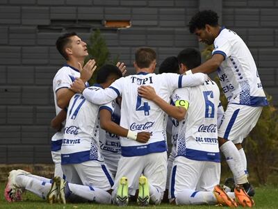 Ameliano venció 2-0 al 12 de Octubre, en el Martín Torres.