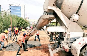 Unas siete de las 10 plantas se construirán en el puerto de Asunción con una capacidad de producir agua de unos 100 m3/hora cada una.