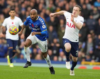 Everton y Tottenham igualaron sin goles.