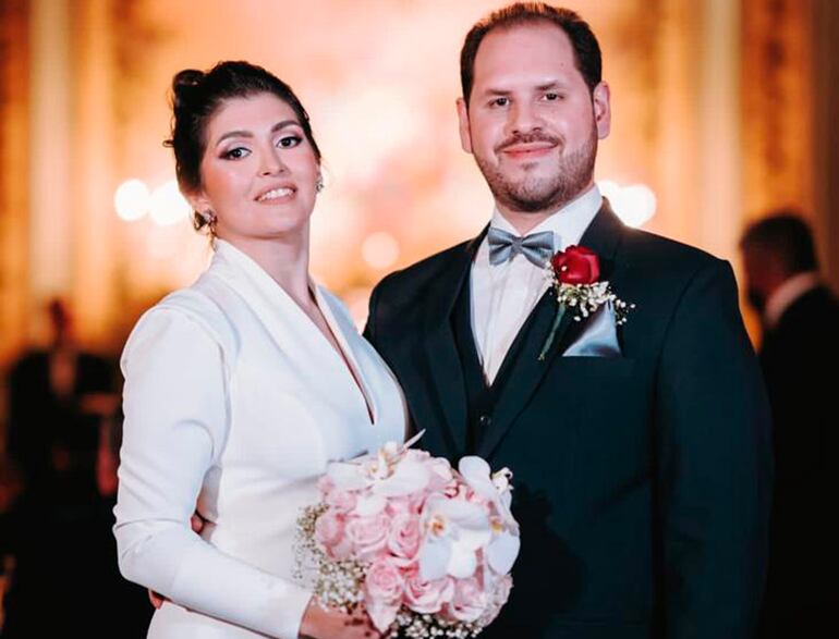 Los recién casados.