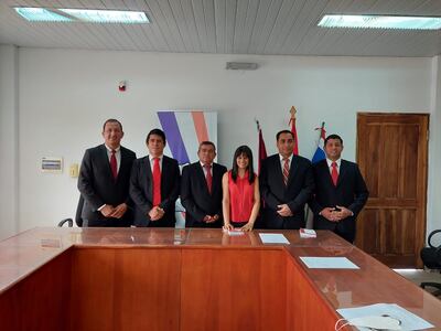 Arístides Genes, Diego Emilio Rojas, Lorena Ruggeri, Fernando Mereles, José Orestes Bower e Ignacio Segovia concejales colorados.