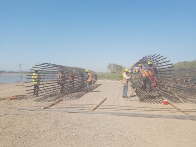 Primera visita guiada a zona de obras del futuro puente Asunción-Chaco'i.