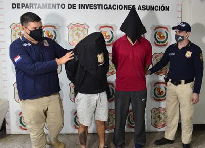 Dos de los maleantes detenidos ayer  quedaron en la base de Investigaciones de Asunción, a cargo del Ministerio Público.