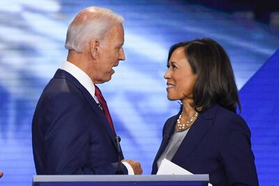 El exvicepresidente de Estados Unidos, Joe Biden y la senadora Kamala Harris, en un encuentro el año pasado en Texas.