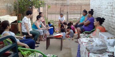 En la Casa de la Mujer del Bañado Tacumbú se unen a la ronda de conversaciones sobre situaciones de violencia que con la cuarentena  se han profundizado.