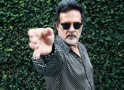 Emilio García transita el pop romántico en su nuevo sencillo.