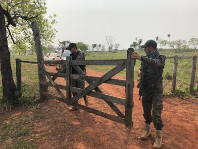 Efectivos militares en la estancia "Tranquerita", donde se produjo el secuestro.
