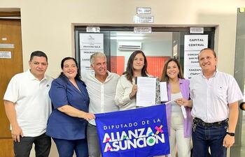 Hoy se inscribió la opositora “Alianza por Asunción”.