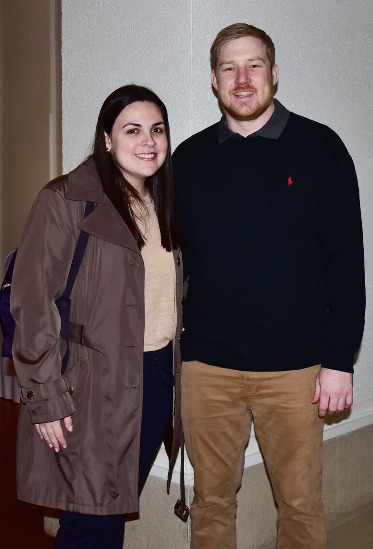 Alma Ramos y Kayne Ward.