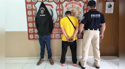 Los presuntos delincuentes fueron capturados tras ser localizados por el GPS instalado en la motocicleta robada.