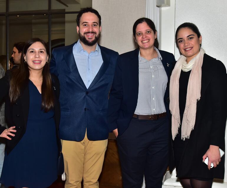 Ethel Rojas, Francisco Hermosilla, Marisol Marecos y Tania Insfrán.