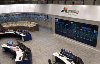 El Objeto 2A contempla la construcción de dos Almacenes Especiales, uno por margen, para el Plan de Actualización Tecnológica de Itaipú.