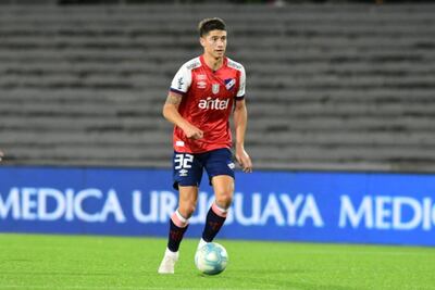 Emiliano Martínez jugará en el Bragantino