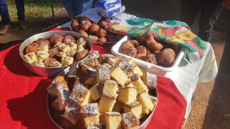 Variedad de deliciosas masas fueron entregadas hoy.