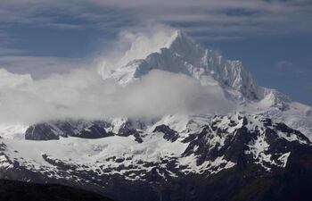 Sin la bocanada de oxígeno de la que se hablaba en otros estudios previos, la comunidad científica debe revaluar de forma crítica su comprensión de la primera mitad de la historia de la Tierra.