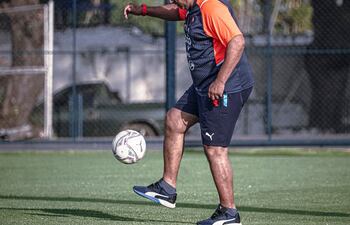 Francisco Arce dirigirá su clásico número 20, el 16 a Cerro Porteño