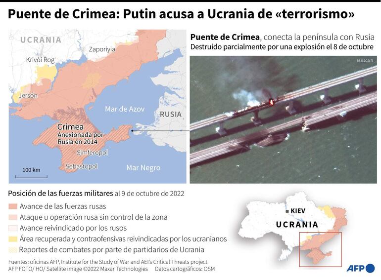 Mapa del sur de Ucrania e imagen satelital del puente de Crimea, donde se produjo una explosión el 8 de octubre - AFP / AFP