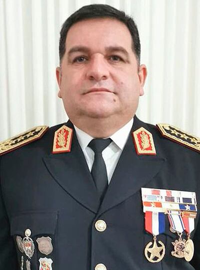 Luis Arias, comandante.