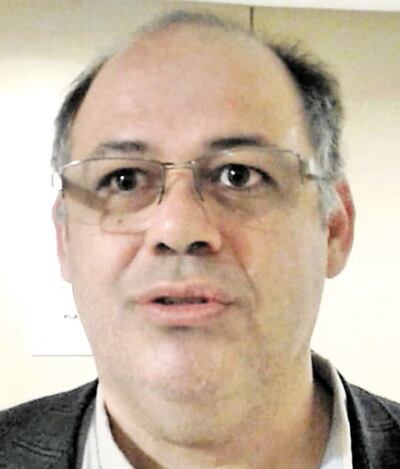 Abel González (PLRA, llanista), presidente de la comisión de Cuentas y Control de la Cámara de Senadores.